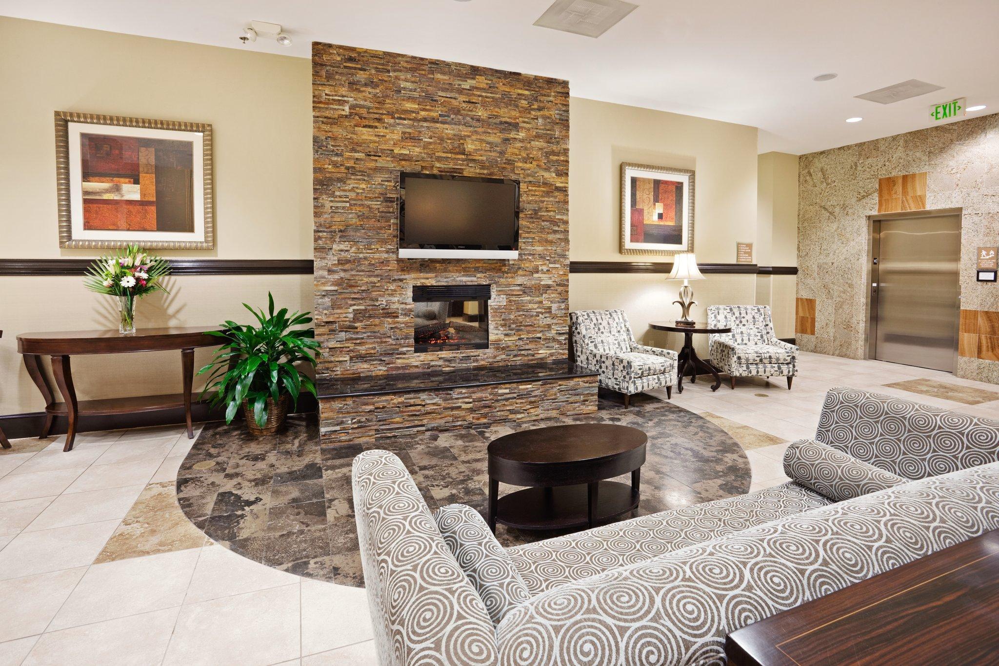 Holiday Inn Hotel & Suites Beaufort At Highway 21 By Ihg Exterior photo